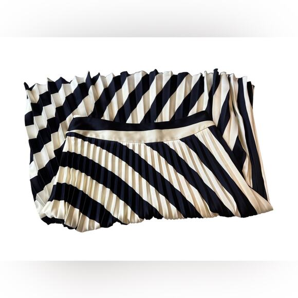 Boss Black and White Striped Midi Skirt - Picture 7 of 10